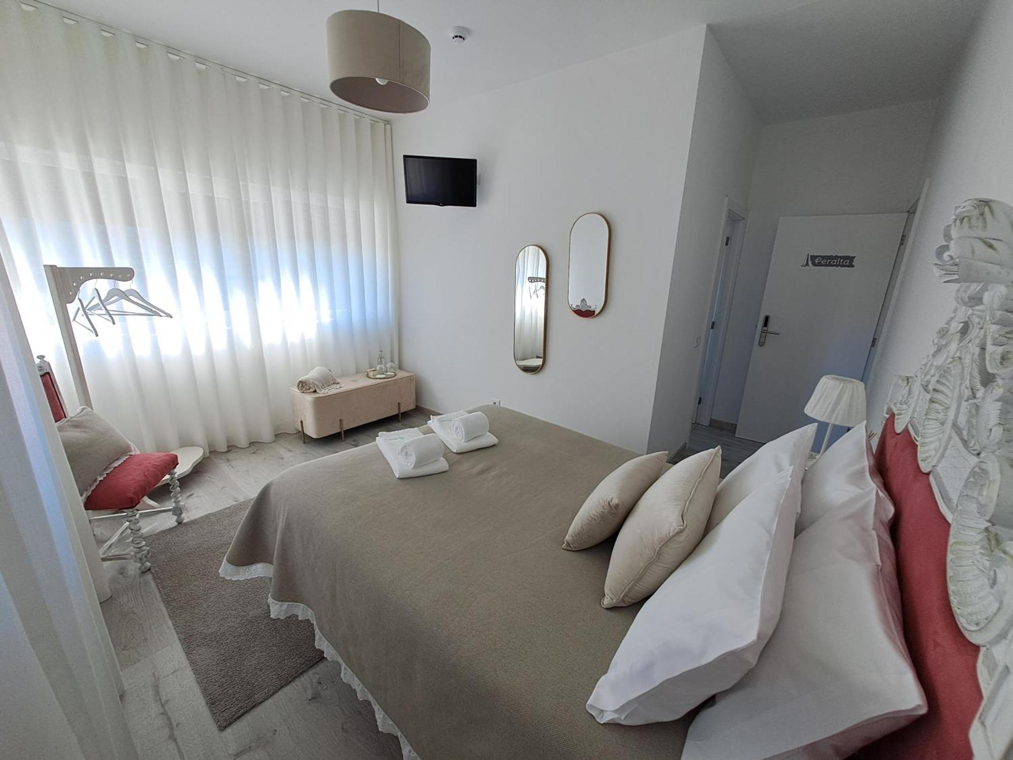 Aroucehostel Луса Экстерьер фото